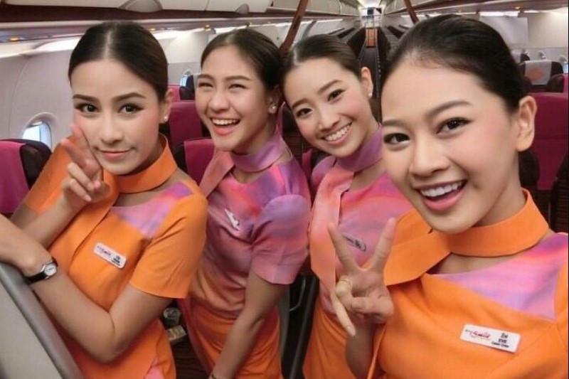 タイのＣＡ制服図鑑・タイ国際航空、エアアジア、バンコクエアライン…　　　　　